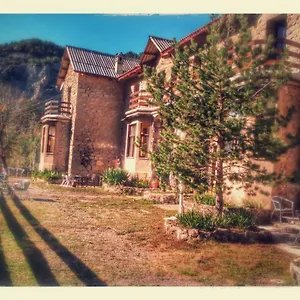https://refugi-quatre-cases.catalonia-hotels.com